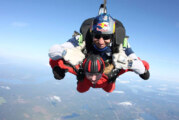 #OffTheClock – Hiking, Mud Running, Skydiving, Team Building: Meet the Adventure Junkies!