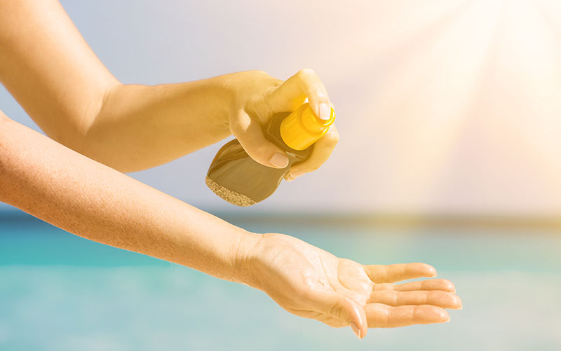 Stick & Spray Sunscreens are Easy — 6 Tips for Using Them Right