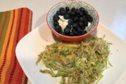 #Valley Eats – Power Packed Breakfast: Scrambled Eggs with Slaw & Greek Yogurt with Blueberries