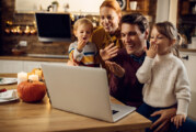 Creating Thanksgiving Connections While Maintaining Safe Physical Distance